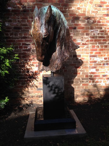 Nic Fiddian-Green, Spanish Stallion. Halls Lane Reserve, Woollahra. On loan courtesy of the artist and Olsen Irwin Gallery. British artist Nic Fiddian-Green has achieved great international success with his substantial and striking sculptures. The bronze sculpture Spanish Stallion is part of Fiddian-Green's series of equestrian sculptures.