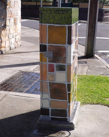 Jannene Kyytsonen's 'Sandstone and box hedge'. Victoria Road/Ginahgulla Road, Bellevue Hill.