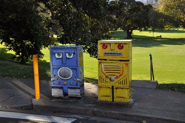 Adam Long's 'Robots'. New South Head Road/New Beach Road, Rushcutters Bay.