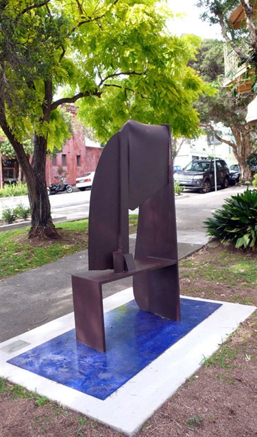 Kevin Norton, Sitting Pretty. Windsor Street, Paddington. Sitting Pretty is part of series of works that stretch back a few years. The subject of the work is mainly landscape and the made environment. Its aesthetic appeal for the viewer is in the 'seeing' and 'visual reading' of the sculpture.