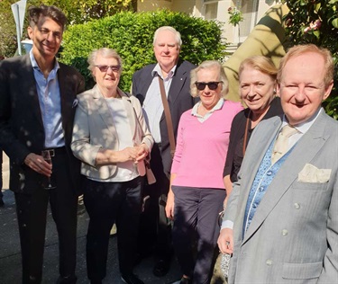 Alan Kippax plaque unveiling - Mayor Peter Cavanagh (right) and Councillor  Anthony Marano (left) with members of the Kippax family