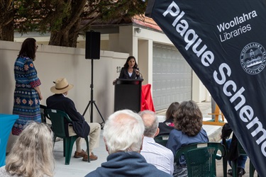 Deputy Mayor Cr Isabelle Shapiro speaking at the unveiling of a plaque to commemorate the life and career of actor and singer Nellie Stewart