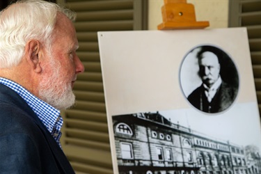 Phil Westlake, whose grandfather and grandmother worked for the Lassetter family, pictured at the plaque unveiling