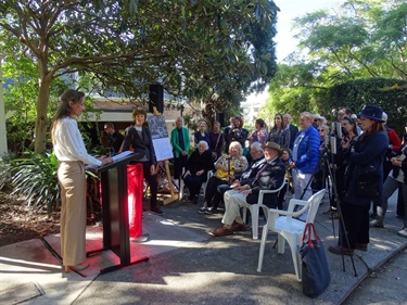 Cr. Susan Wynne, Mayor of Woollahra, speaking at the plaque unveiling for Jessie Street