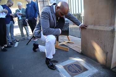 Plaque unveiling - World Heavyweight Championship title fight 1908 - James White, guest speaker
