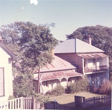 Image from an album of coloured photographs of Edgecliff dating from the mid 1960s - much of this area was extensively redeveloped during the 1970s with the construction of the Edgecliff Centre and the Edgecliff Interchange. Woollahra Libraries Digital Archive PF004610l.
