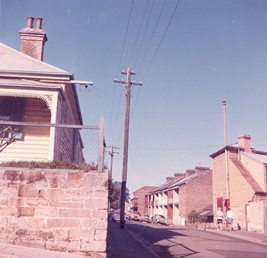 View looking south-east along Thorne Street, from the intersection of Great Thorne Street and High Street. Image from an album of coloured photographs of Edgecliff dating from the mid 1960s.   Woollahra Libraries Digital Archive PF004610u.