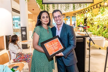 SharingStories representative, on behalf of the Adnyamathanha Community for the Digital Innovation Prize, with Mayor of Woollahra, Cr Richard Shields