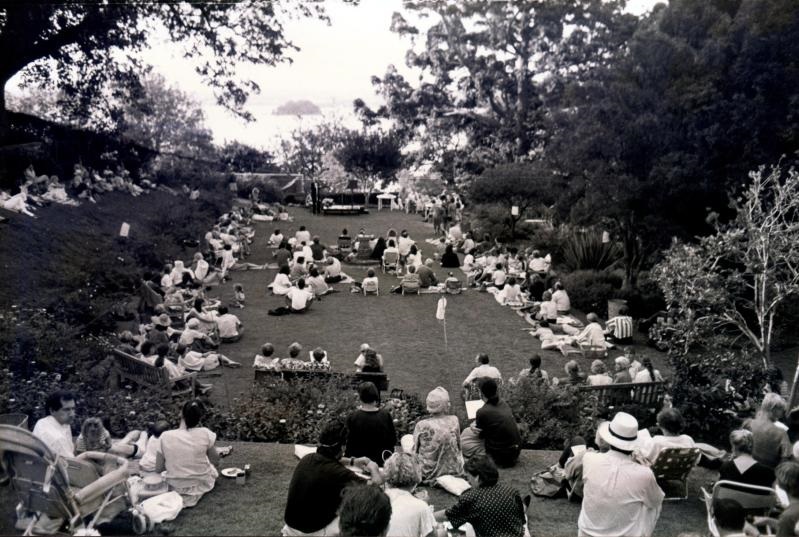 Blackburn-Gardens-1990-pf002365.jpg