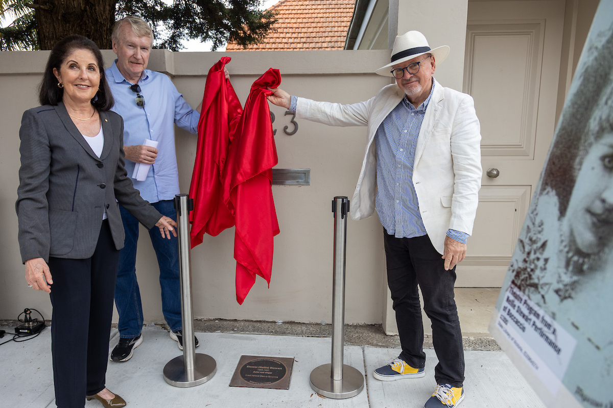 Eleanor (Nellie) Stewart plaque unveiling