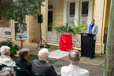 Mayor Sarah Swan speaking at the unveiling of the plaque for Donald Horne.