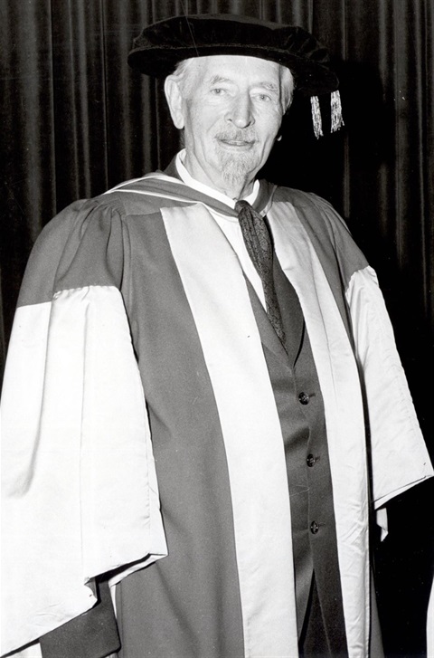 Professor Leslie Wilkinson edited and resized  jpg.jpg