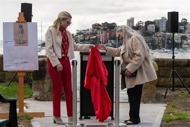 Cl Sarah Swan and Melissa Jackson mid-unveil
