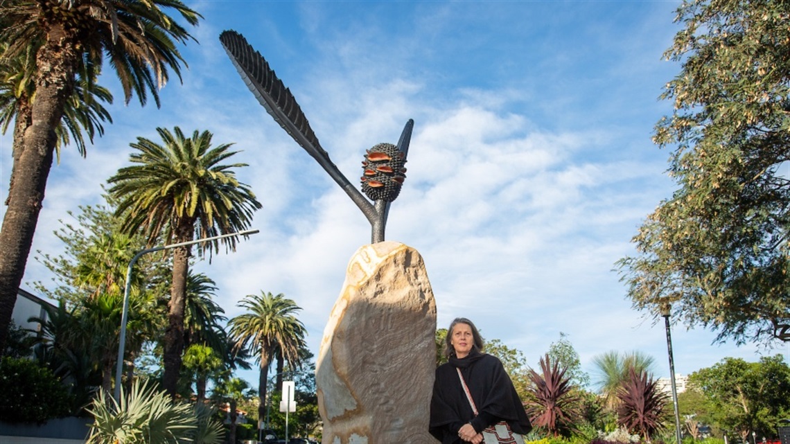 sculpture-double bay news.jpg