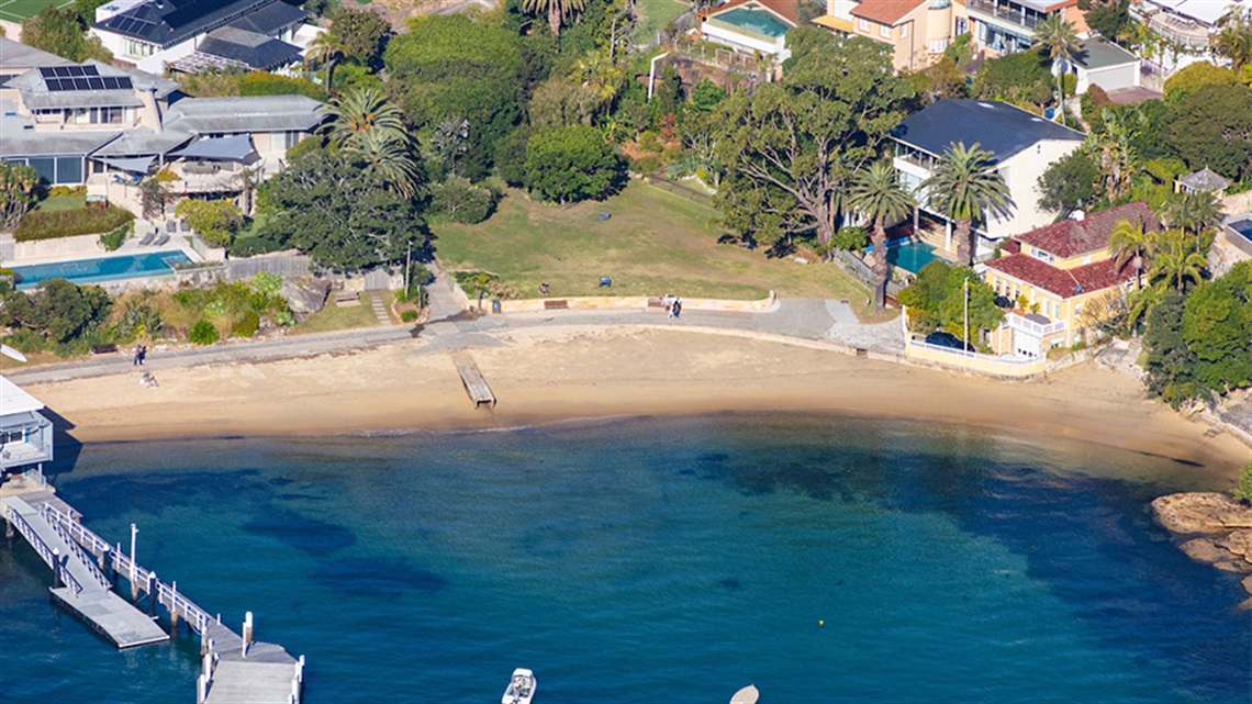 Gibsons Beach Reserve_900x506.jpg