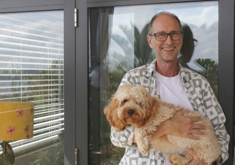 Tom and his dog - all electric home
